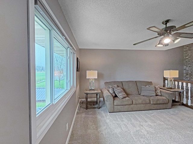 1525 Puritan ROAD, New Holstein, WI 53061