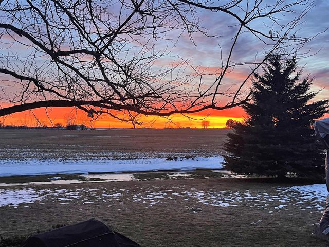 1525 Puritan ROAD, New Holstein, WI 53061