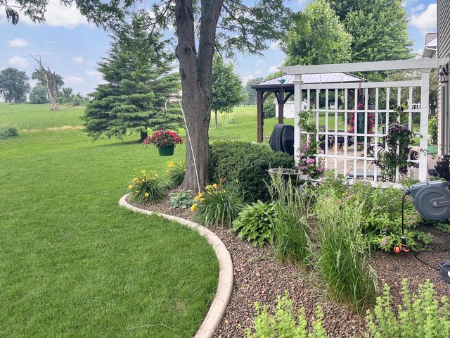 1525 Puritan ROAD, New Holstein, WI 53061