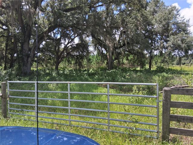 409 COUNTY ROAD 542E, Bushnell, FL 33513