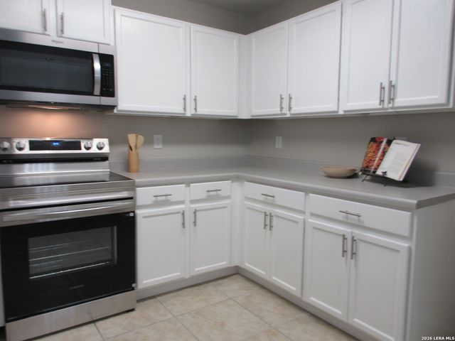 606 Hon, Jourdanton, TX 78026