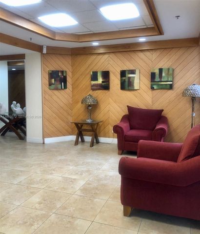 20840 San Simeon Way 204, Miami, FL 33179