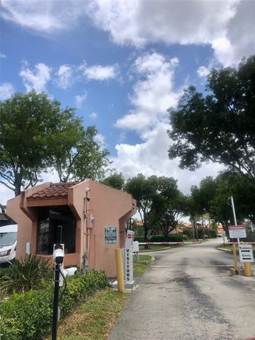 20840 San Simeon Way 204, Miami, FL 33179
