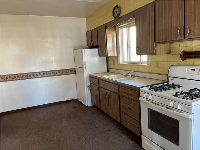 454 A St, Monroeville, PA 15146