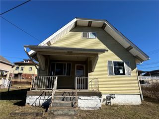 454 A St, Monroeville, PA 15146
