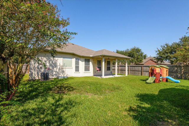6707 River Ridge Lane, Dickinson, TX 77539