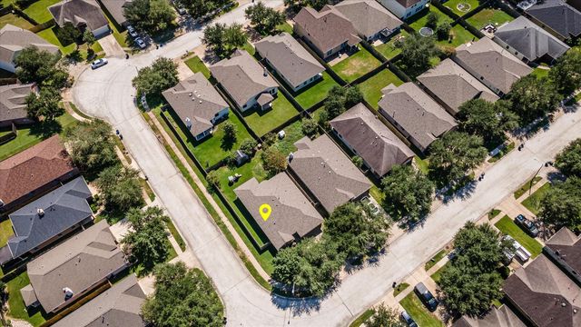 6707 River Ridge Lane, Dickinson, TX 77539