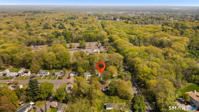 4 Mayfair Road, Bloomfield, CT 06002