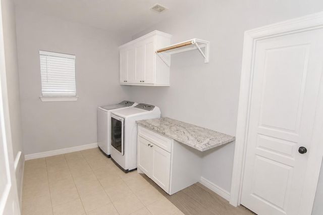 7422 Ponderosa Drive, Magnolia, TX 77354