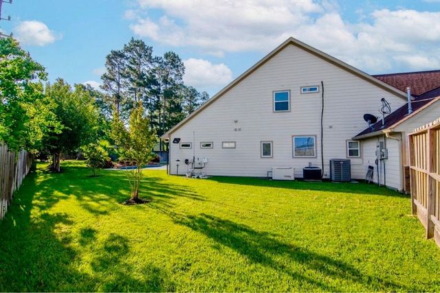 7422 Ponderosa Drive, Magnolia, TX 77354