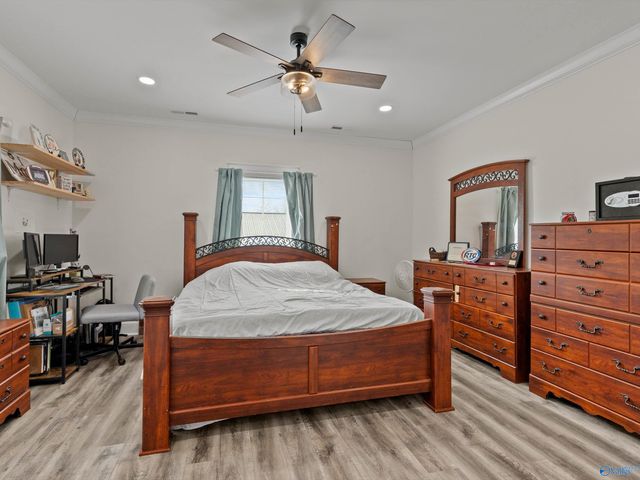 310 4th Street NW, Arab, AL 35016