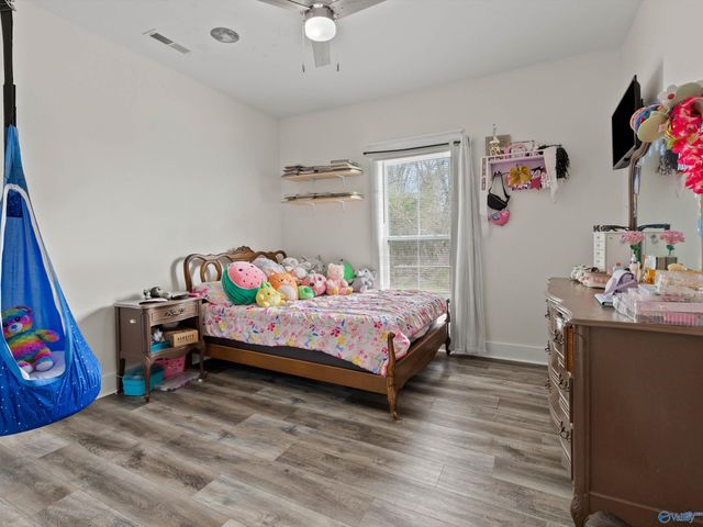 310 4th Street NW, Arab, AL 35016