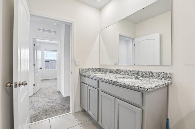 2945 ELIO HAMMOCK DR, Harmony, FL 34773
