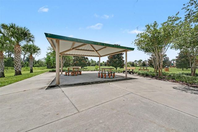 2945 ELIO HAMMOCK DR, Harmony, FL 34773