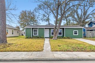5914 Southcrest St Street, Houston, TX 77033