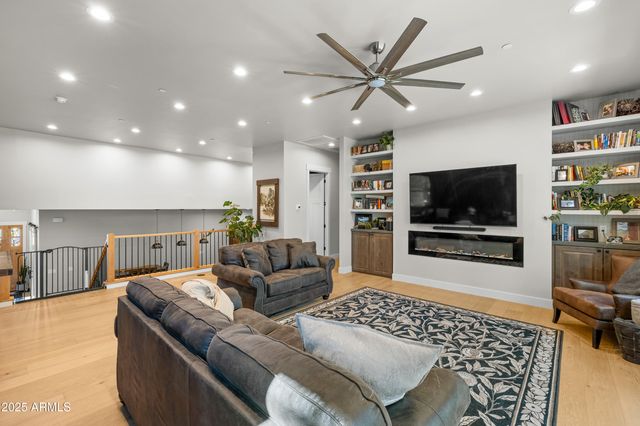 4180 S LARIAT Loop, Flagstaff, AZ 86005