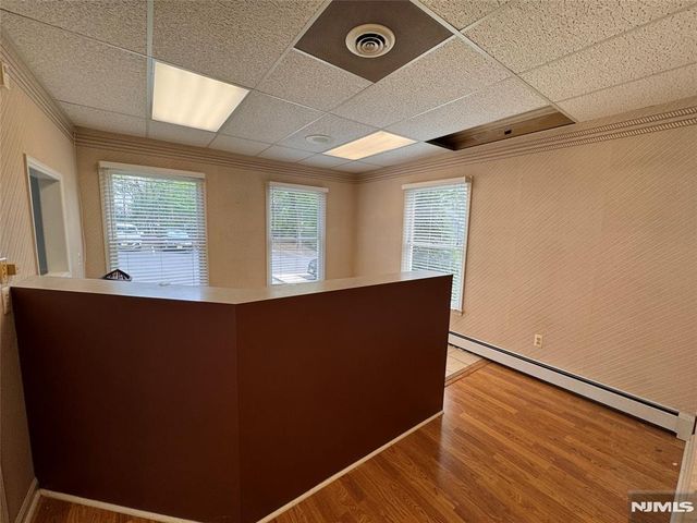 88 W Ridgewood 1R, Ridgewood, NJ 07450