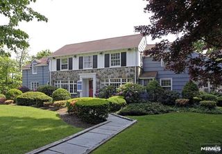 88 W Ridgewood 1R, Ridgewood, NJ 07450