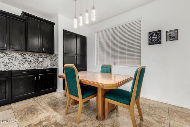 11959 W VERNON Avenue, Avondale, AZ 85392