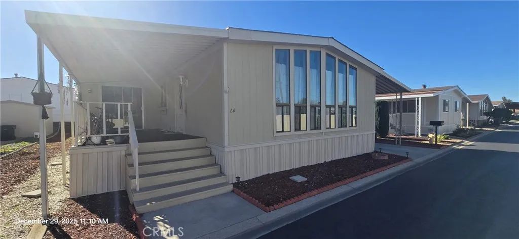 307 S Smith, Corona, CA 92882