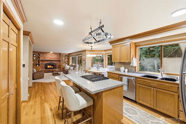 14330 178th Lane NE, Woodinville, WA 98072