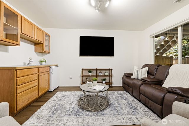 14330 178th Lane NE, Woodinville, WA 98072