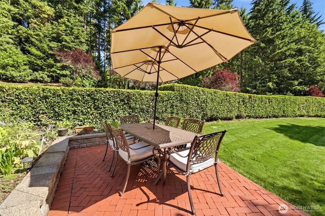 14330 178th Lane NE, Woodinville, WA 98072