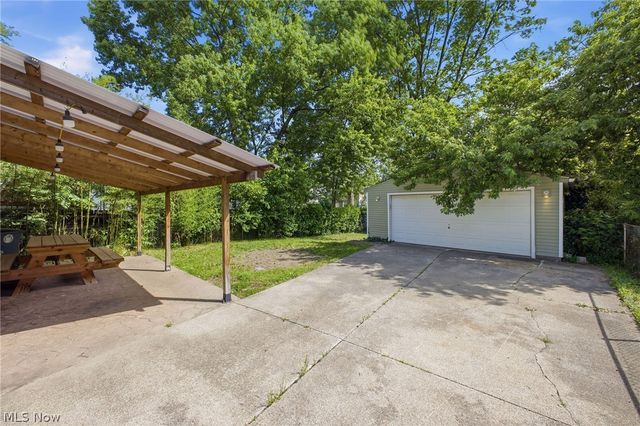 1585 Norledge Road, Akron, OH 44305