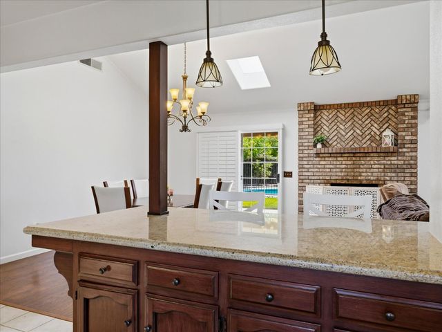 5291 W Spruce Avenue, Fresno, CA 93722
