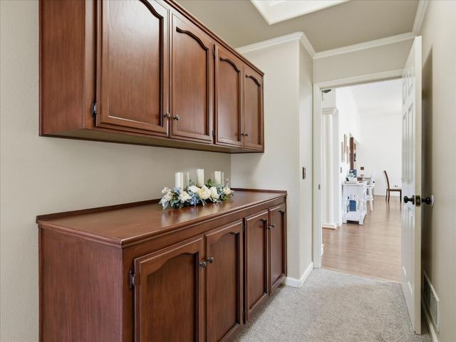 5291 W Spruce Avenue, Fresno, CA 93722