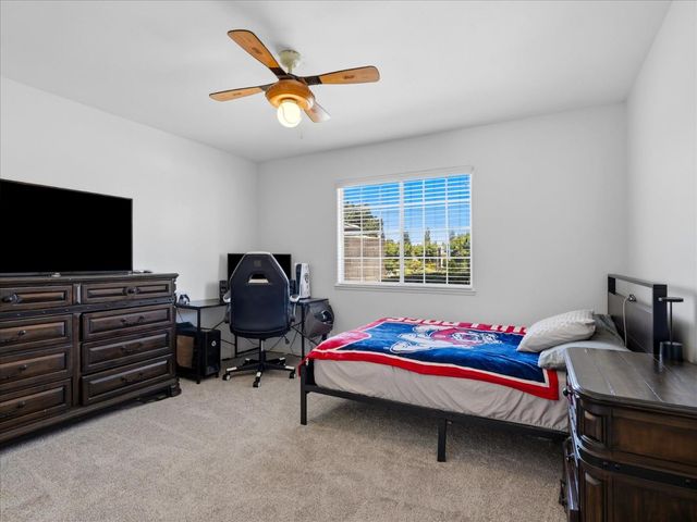 5291 W Spruce Avenue, Fresno, CA 93722