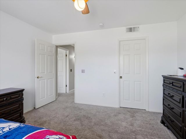 5291 W Spruce Avenue, Fresno, CA 93722