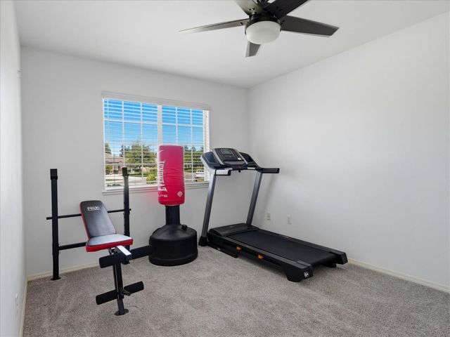 5291 W Spruce Avenue, Fresno, CA 93722
