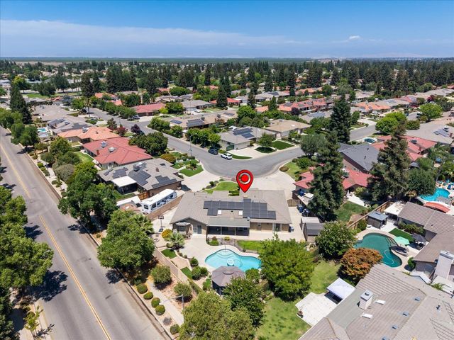 5291 W Spruce Avenue, Fresno, CA 93722