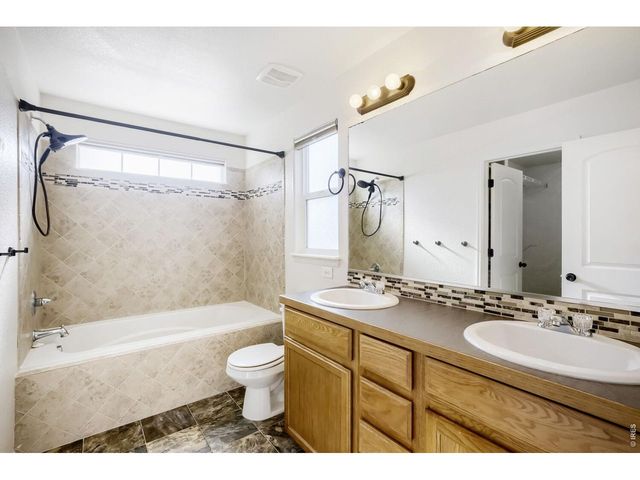 2409 Forecastle Dr, Fort Collins, CO 80524