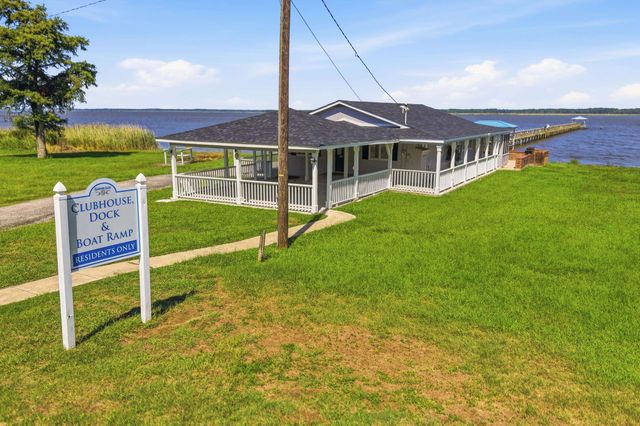 519 Grain Field Dr., Georgetown, SC 29440