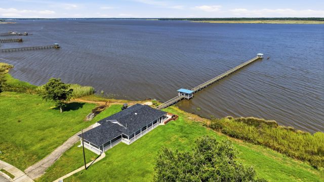 519 Grain Field Dr., Georgetown, SC 29440
