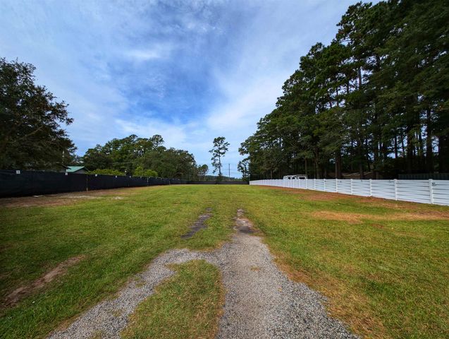 519 Grain Field Dr., Georgetown, SC 29440