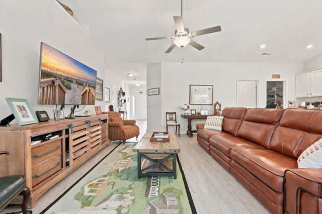 519 Grain Field Dr., Georgetown, SC 29440