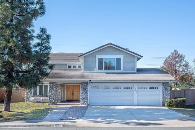 1751 Coltridge Ln, Bonita, CA 91902