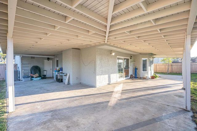 1751 Coltridge Ln, Bonita, CA 91902