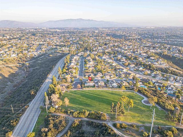 1751 Coltridge Ln, Bonita, CA 91902