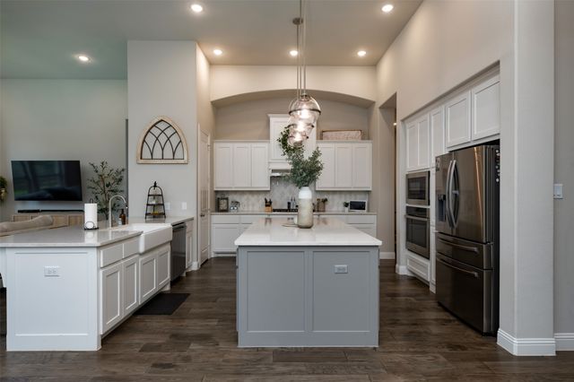 1109 10th Street, Argyle, TX 76226