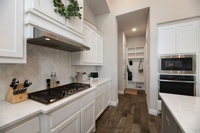 1109 10th Street, Argyle, TX 76226
