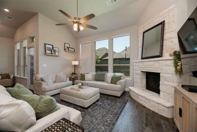 1109 10th Street, Argyle, TX 76226