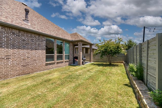 1109 10th Street, Argyle, TX 76226