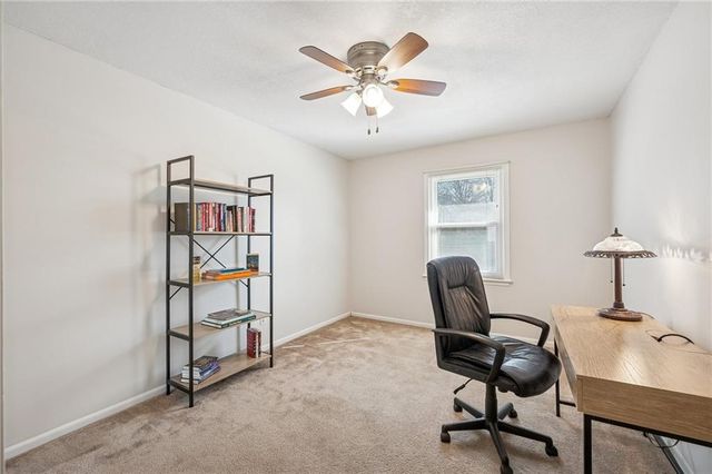 15918 W 136th Terrace, Olathe, KS 66062