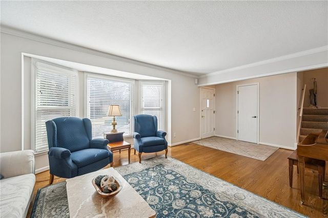 15918 W 136th Terrace, Olathe, KS 66062