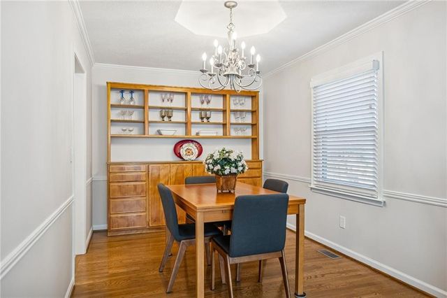 15918 W 136th Terrace, Olathe, KS 66062