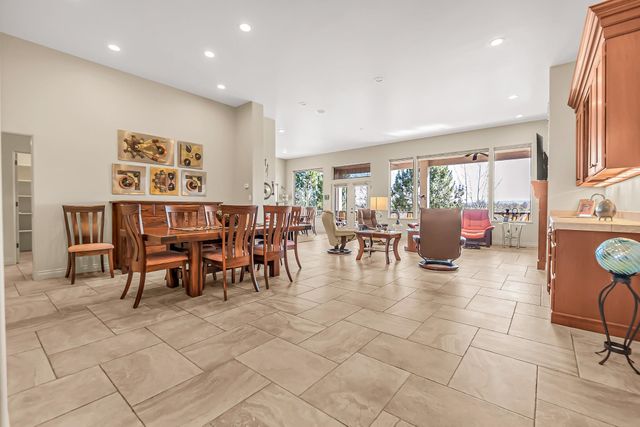 2277 Autumn Ash Avenue, Grand Junction, CO 81506